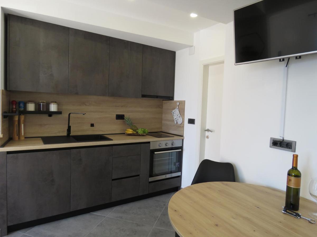 Nevera Apartment Mlini Buitenkant foto