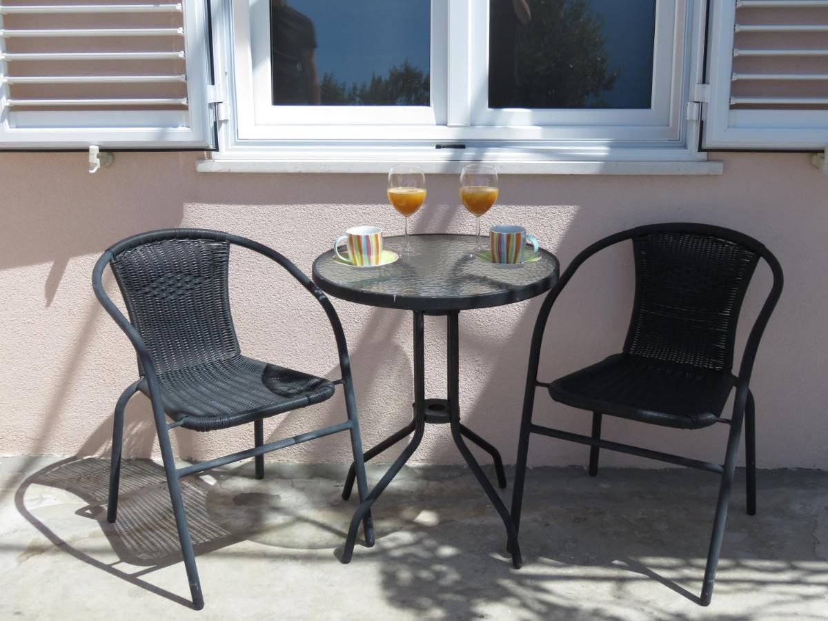Nevera Apartment Mlini Buitenkant foto